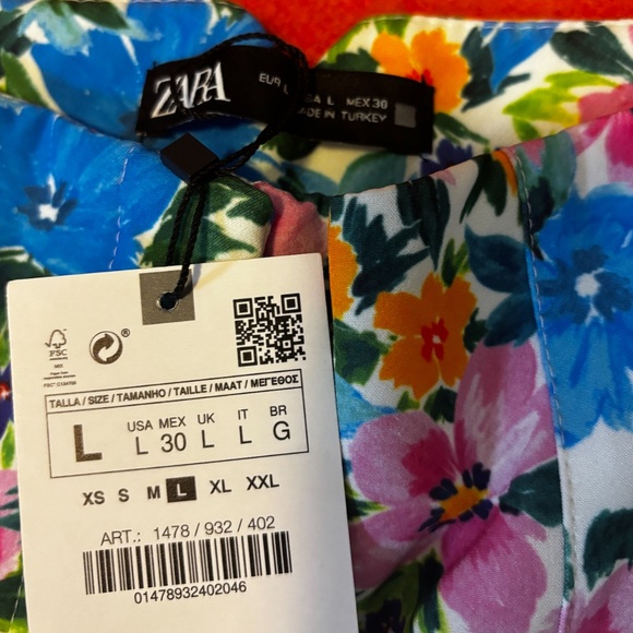 Zara vibrant flowers high waist pants made in Europe NWT - Picture 5 of 12